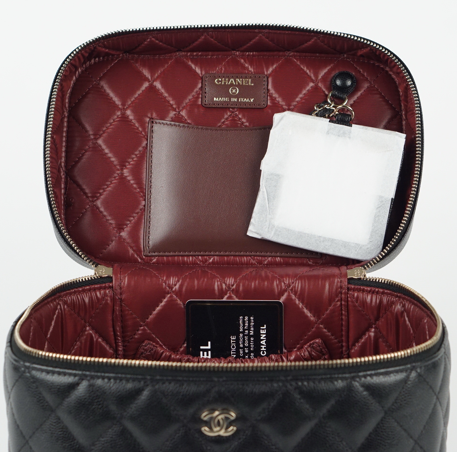 Classic Vanity Pouch In Caviar Leather 