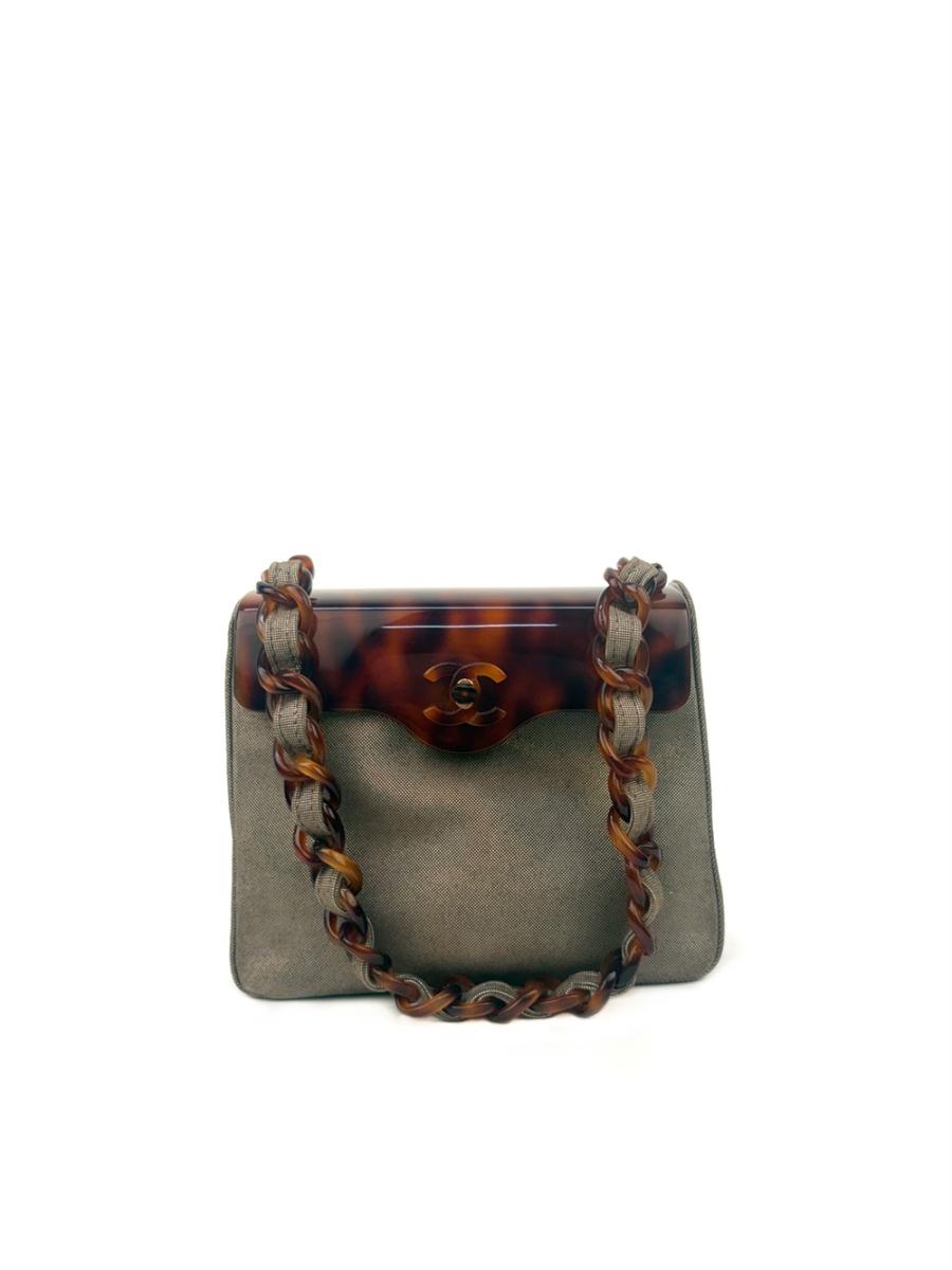 UMHÄNGE- & SCHULTERTASCHEN - CHANEL TORTOISESHELL FLAP BAG
