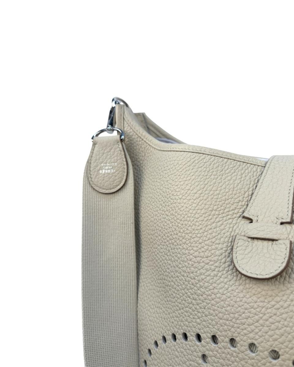 UMHÄNGE- & SCHULTERTASCHEN - HERMES EVELYNE III TAURILLON