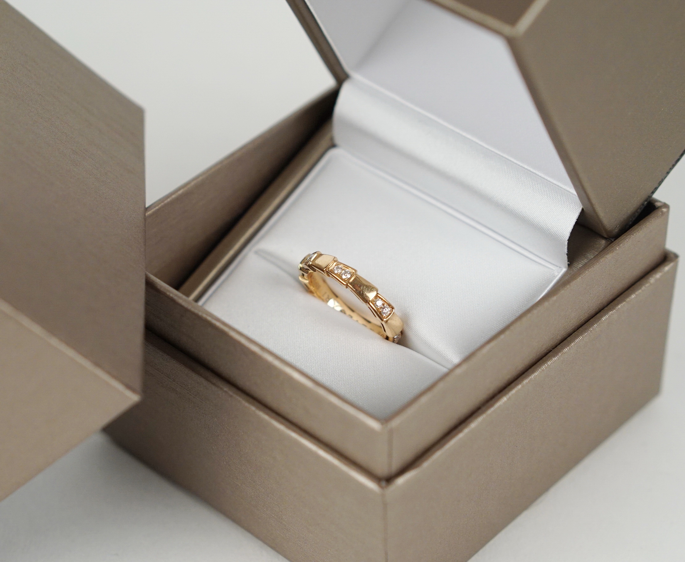 RING - SERPENTI VIPER ROSÉGOLD MIT DIAMANTEN
