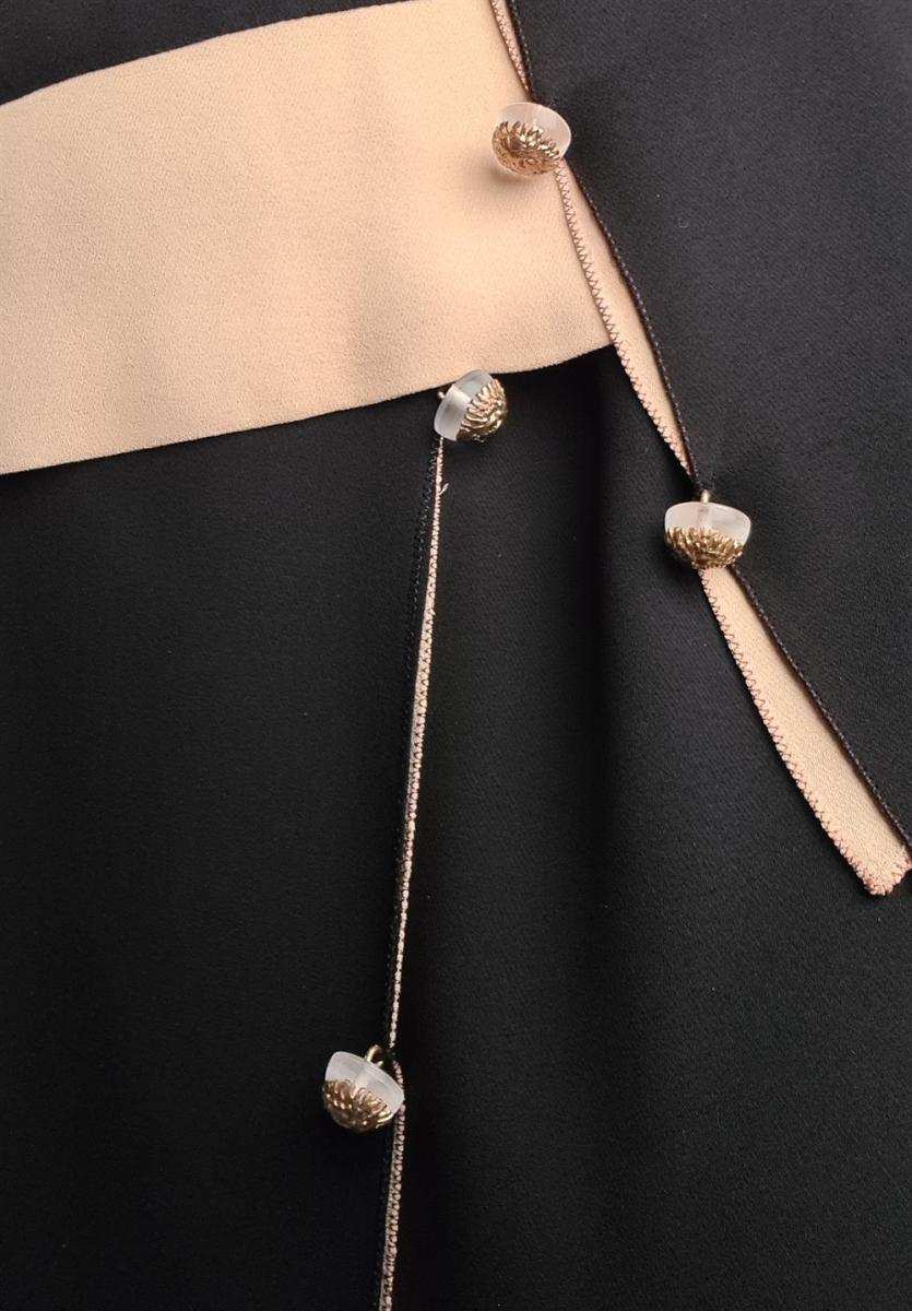 KOSTÜME - CHANEL BOUTIQUE GESTREIFTER 3-TEILER SCHWARZ BEIGE