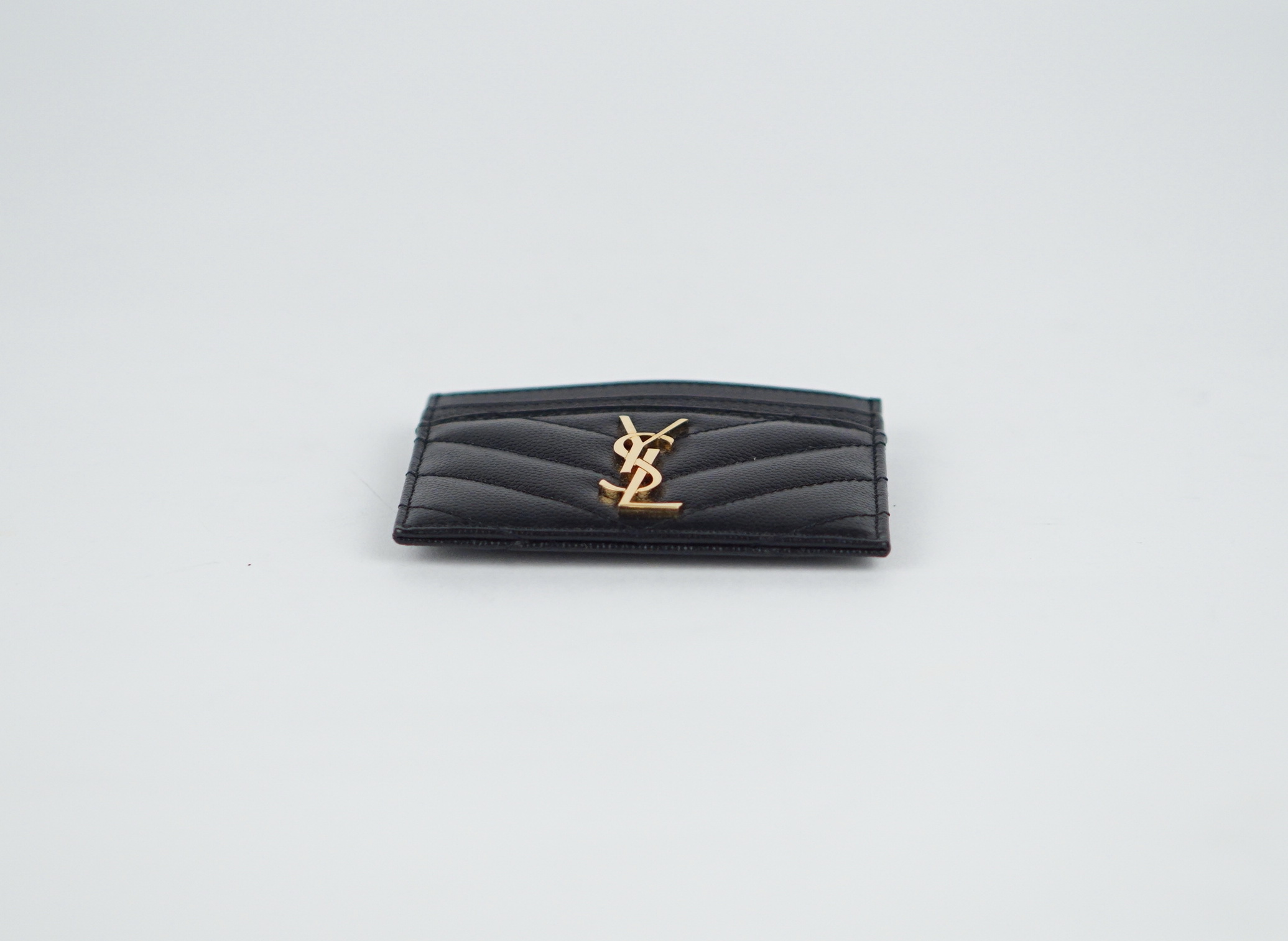 KARTENETUI - MONOGRAM MIT GRAIN DE POUDRE PRÄGUNG 