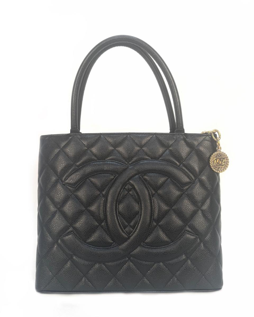 TOTE BAGS - CHANEL RE-RELEASE MEDALLION BLACK