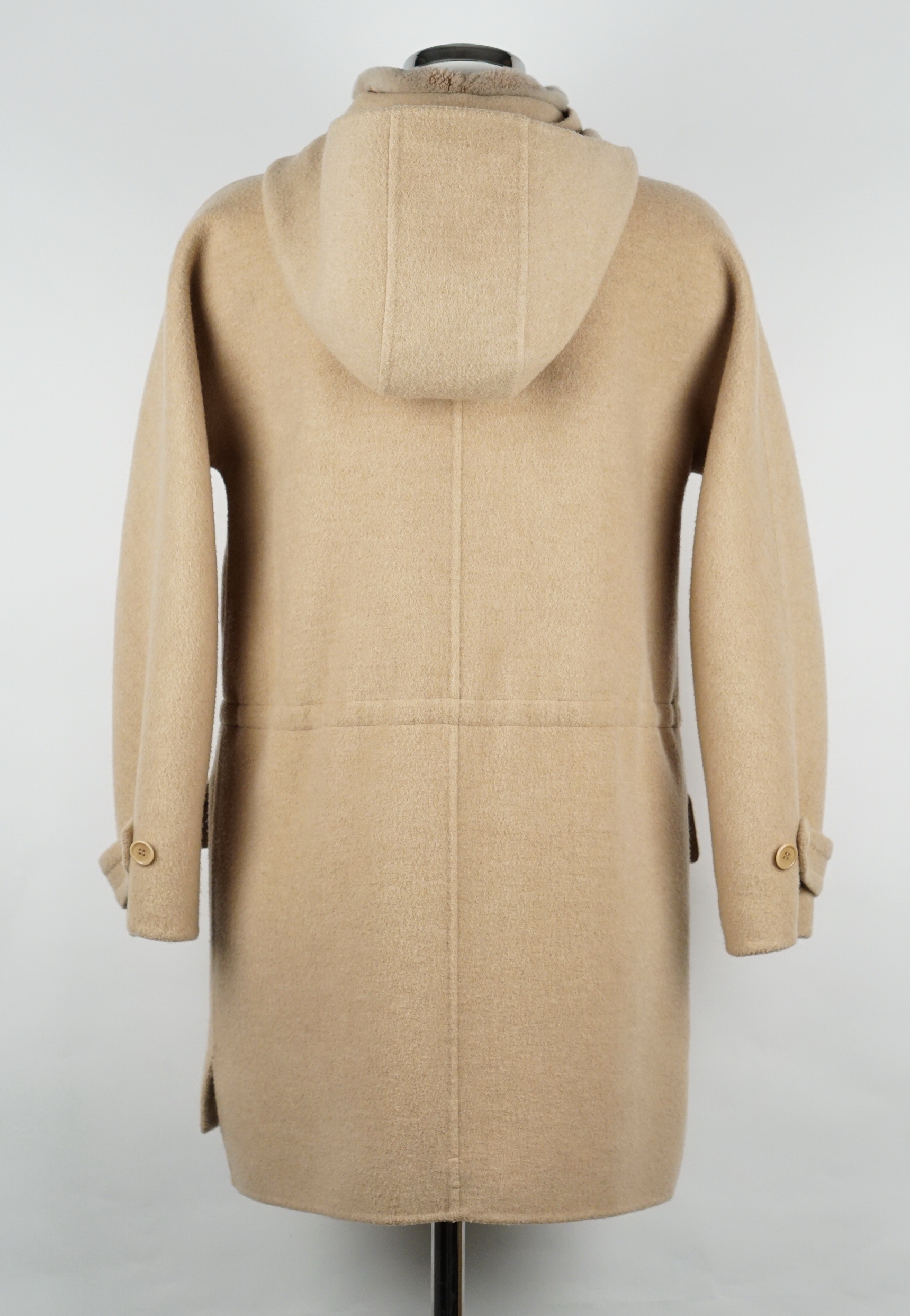 Cashmere Coat With Lambskin Collar 