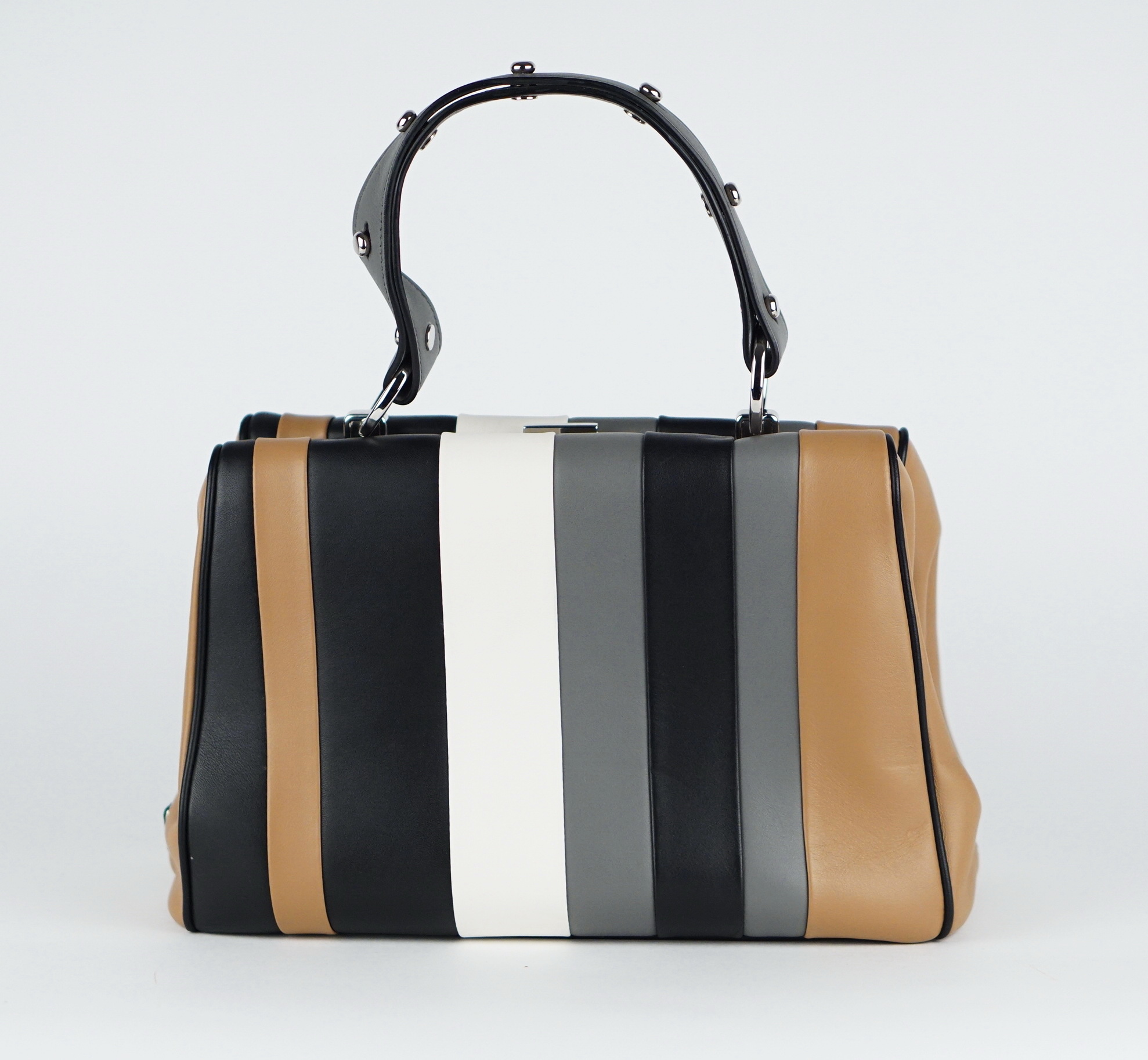 HENKELTASCHE - BAIADERA 