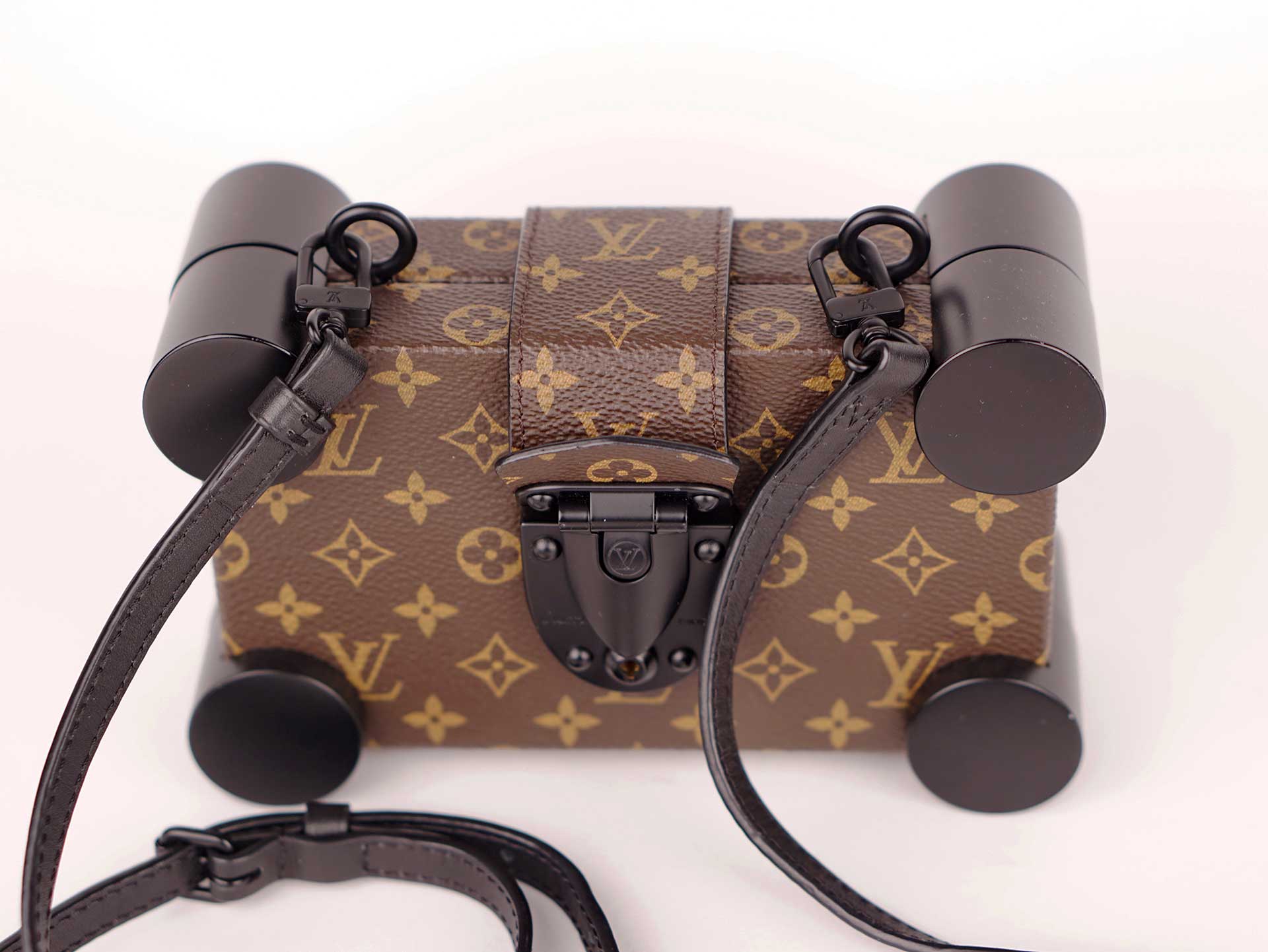 Louis Vuitton Nano Malle