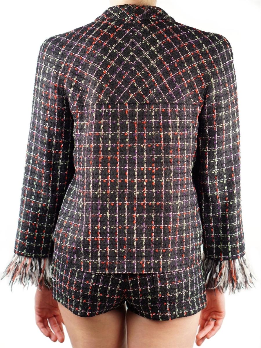 ANZUG - CHANEL 2011 SHORT + BLAZER TWEED STRAUSS FEDERBORTE MANSCHETTEN