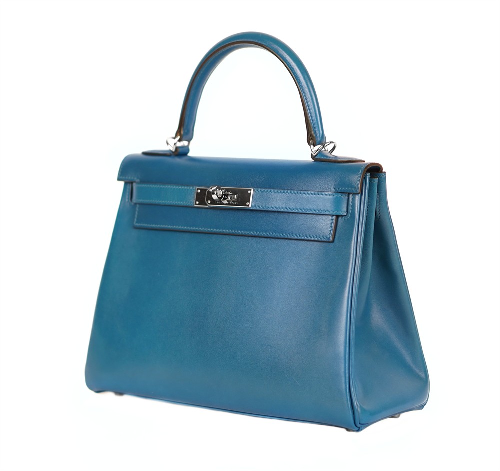 HENKELTASCHE - HERMÈS KELLY 28 RETOURNÉ BLEU IZMIR