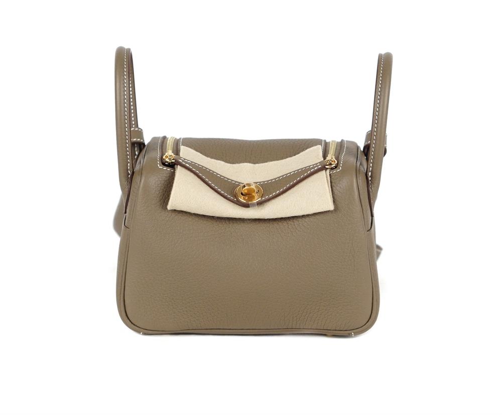 UMHÄNGETASCHE - HERMÈS LINDY MINI 16 ETOUPE GHW 2021
