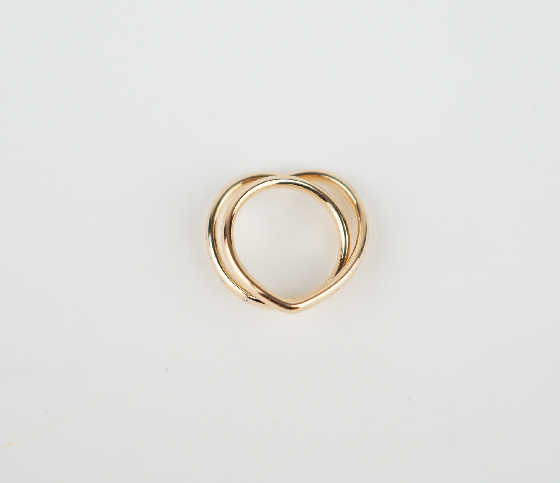 Heart Shaped Gold Ring With Diamonds 