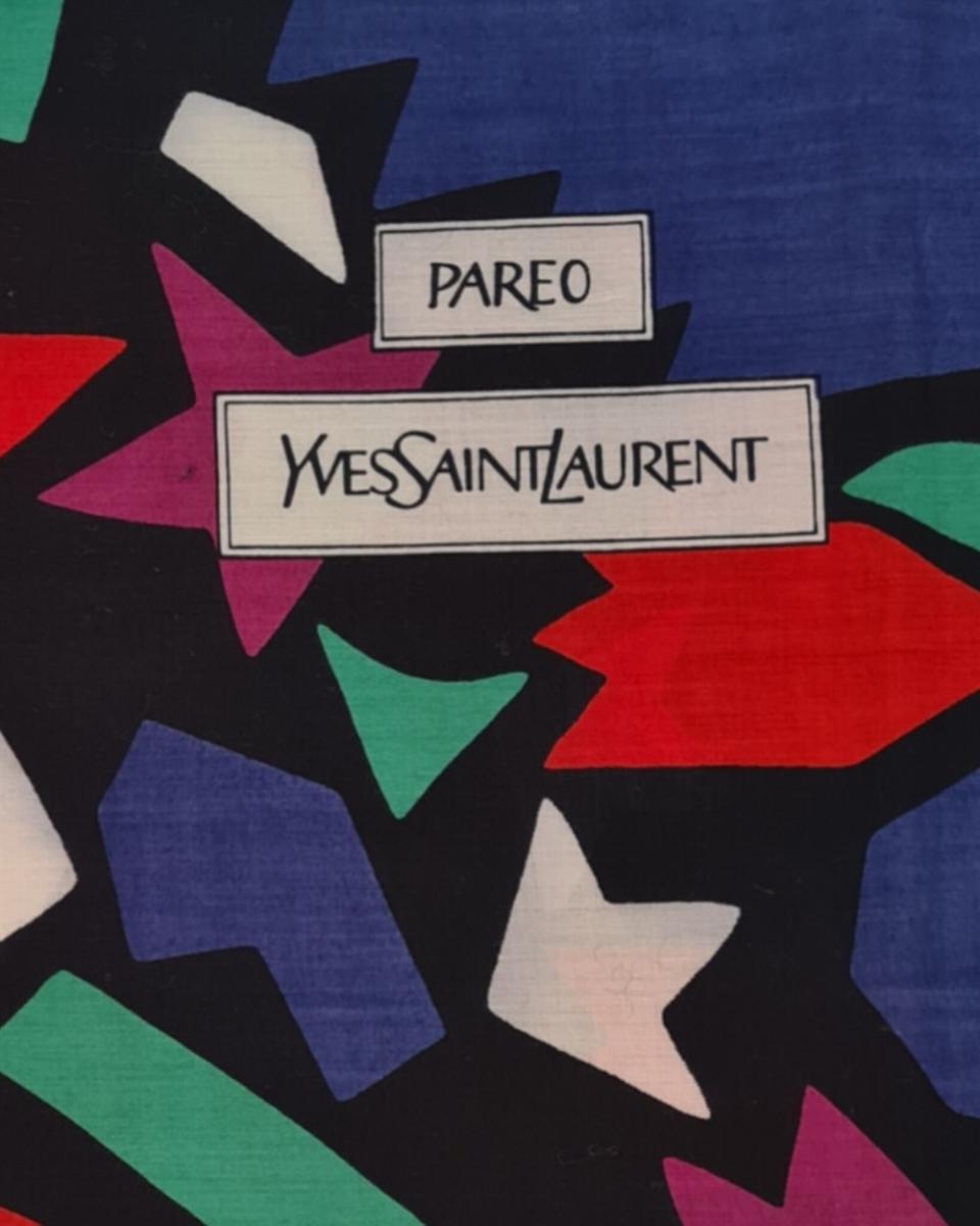 TÜCHER & SCHALS - YVES SAINT LAURENT GEOMETRIC PAREO TUCH