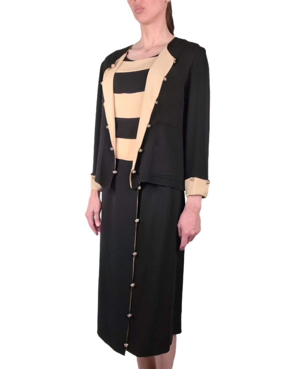 KOSTÜME - CHANEL BOUTIQUE GESTREIFTER 3-TEILER SCHWARZ BEIGE