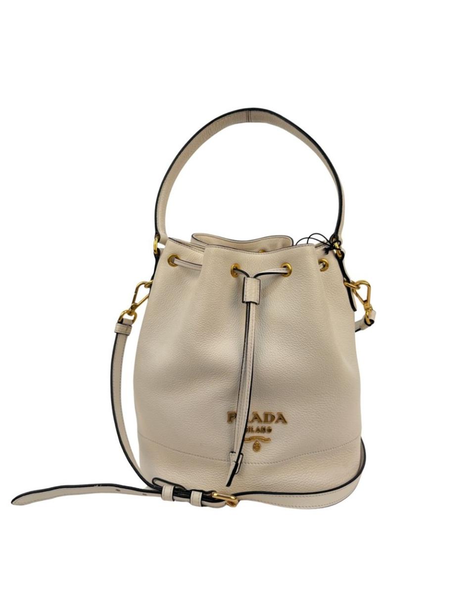 UMHÄNGE- & SCHULTERTASCHEN - PRADA VITELLO DAINO BUCKET BAG WEISS
