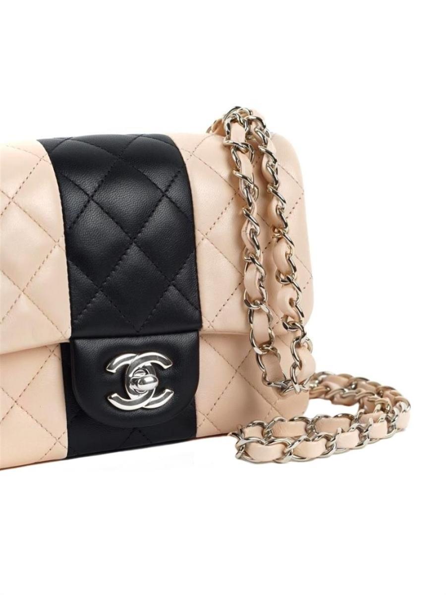 UMHÄNGETASCHE - CHANEL CLASSIC SINGLE FLAP QUILTED SQUARE MINI