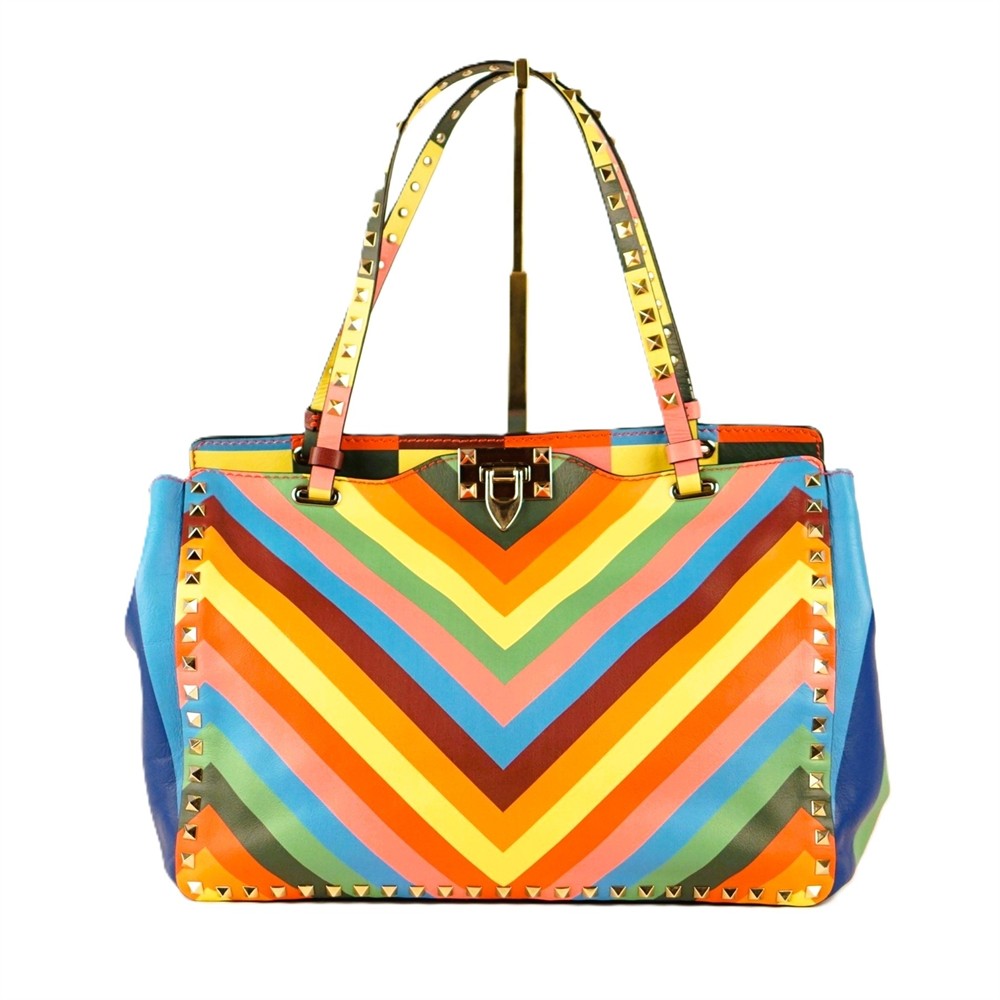HENKELTASCHE - VALENTINO GARAVANI ROCKSTUD CHEVRON 1973 LEDER MEHRFARBIG
