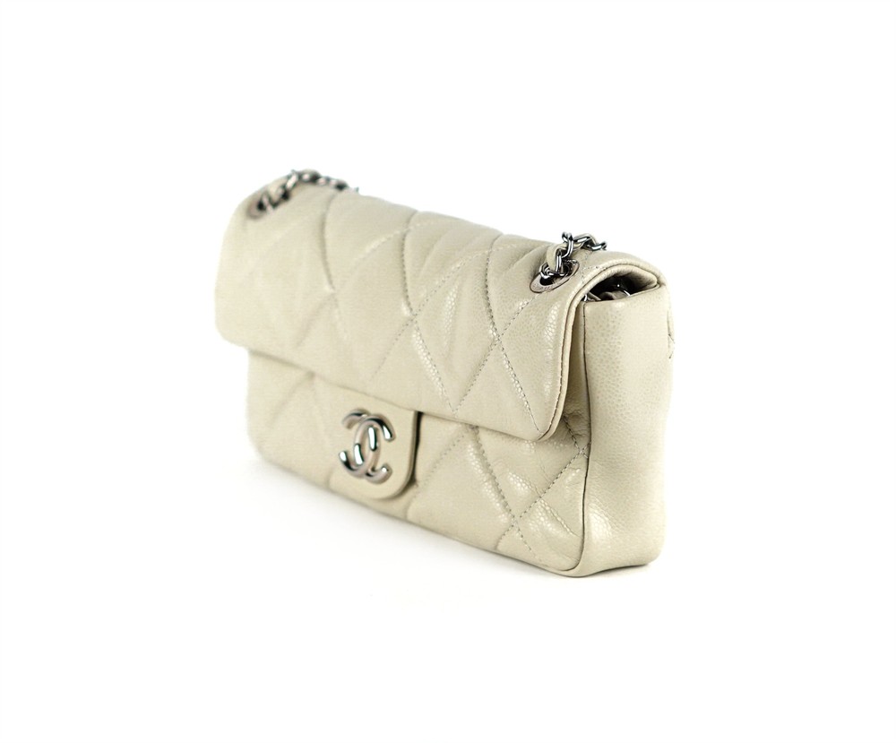 SCHULTERTASCHE - CHANEL SINGLE FLAP CAVIAR MEDIUM