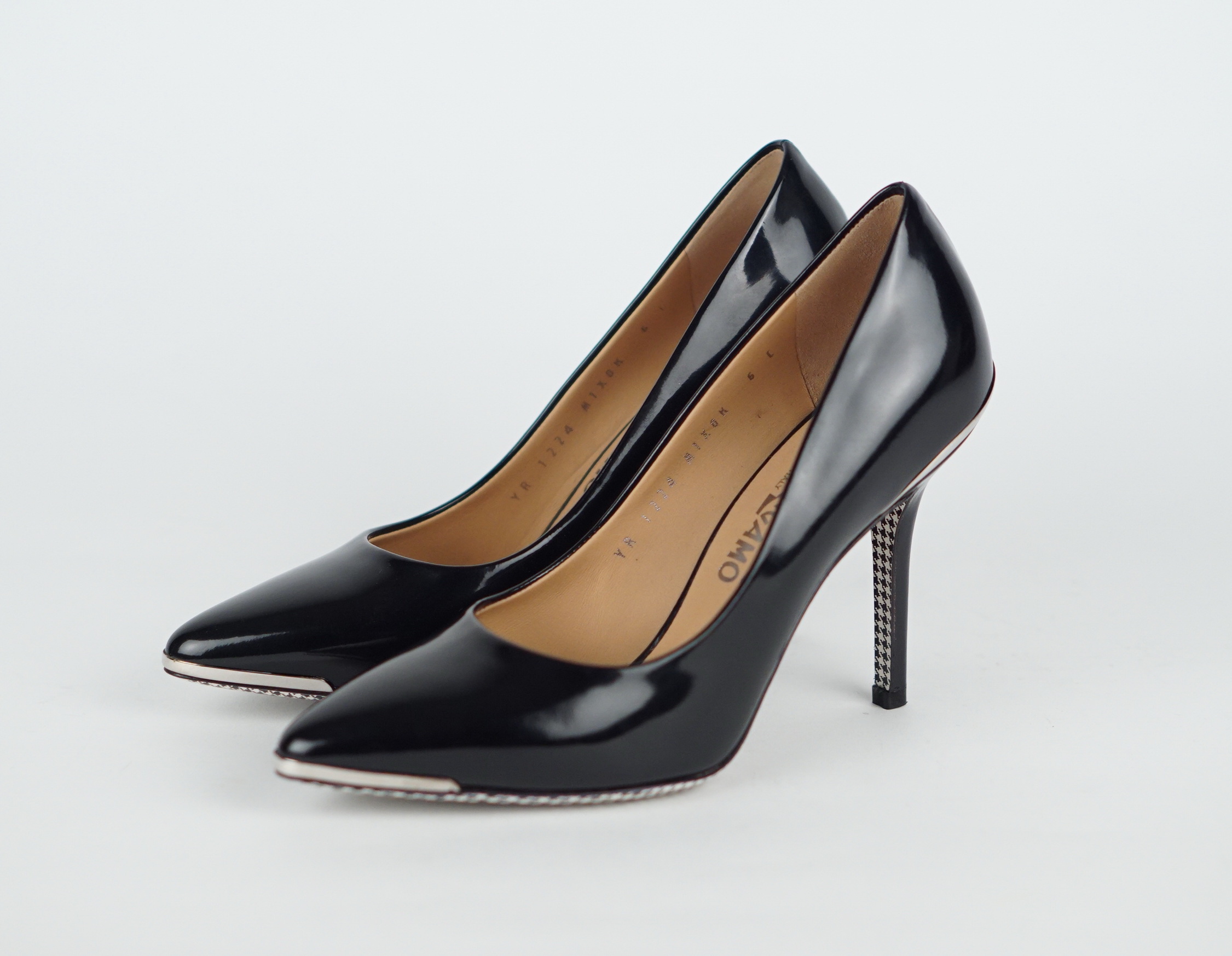 PUMPS - SALVATORE FERRAGAMO LACKLEDER SCHWARZ 